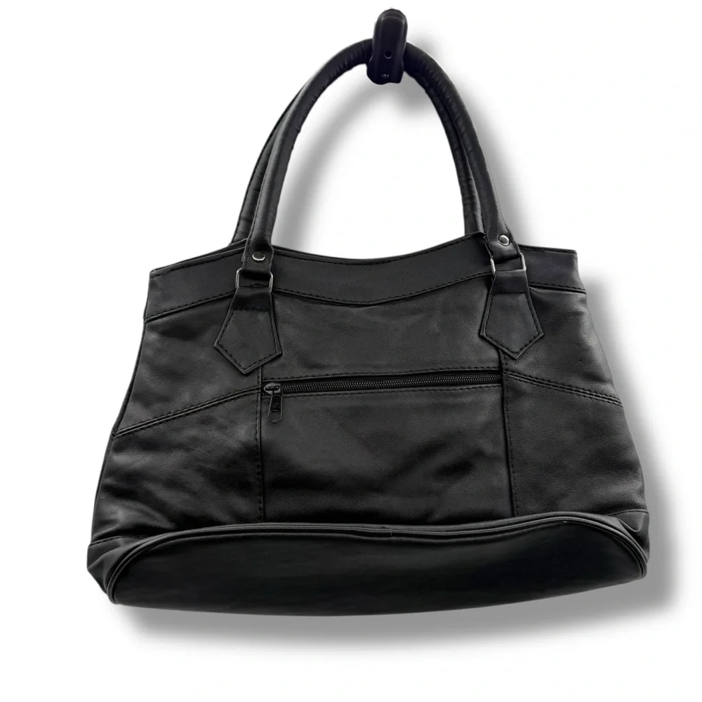 Wilsons Leather NWT Shoulder‎ Bag Black Women’s Handbag Classic Everyday Purse